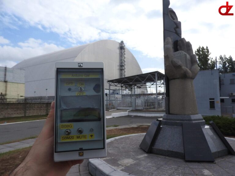 A Chernobyl visit with an Arduino Geiger counter
